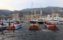 Torpedo, une rare torpille de J Craft inaugurÃ©e au champagne Ã  Monaco