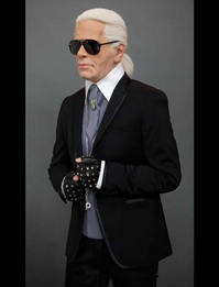 karl-Lagerfeld-wax-statue-1.jpg