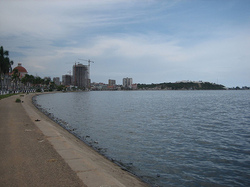 Luanda_promenade.jpg
