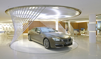 New-BMW-Brand-Store-opens-up-in-Paris-1-thumb-550x327.jpg