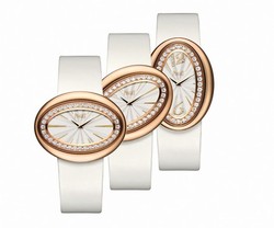 Piagetmagichourblanc_small