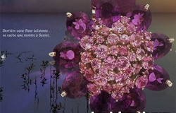 Van Cleef & Arpels crÃ©e une montre-fleur