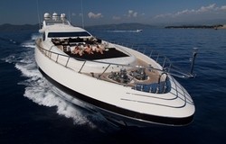29,5 millions pour le plus grand Open Yacht au monde