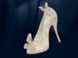 les chaussures de cendrillon louboutin les chaussures de cendrillon louboutin