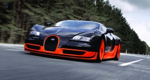Huit Bugatti Veyron en ballade !