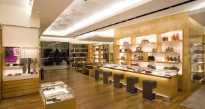 Louis Vuitton pose ses bagages à Munich et à Venise